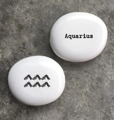 Aquarius pebble